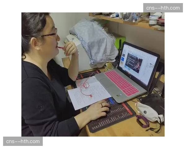 慢动作超帧渲染算法在本季完成迭代 这种捕捉能力正在细腻诠释运动员的体能美