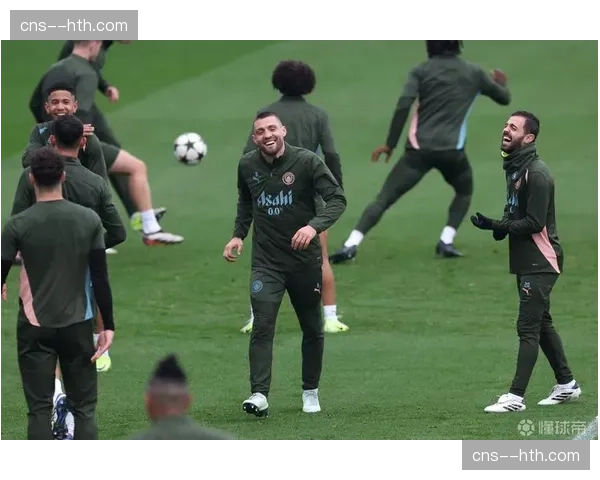 转会传闻：拜仁慕尼黑有意曼城边锋格拉利什，已进行初步接触