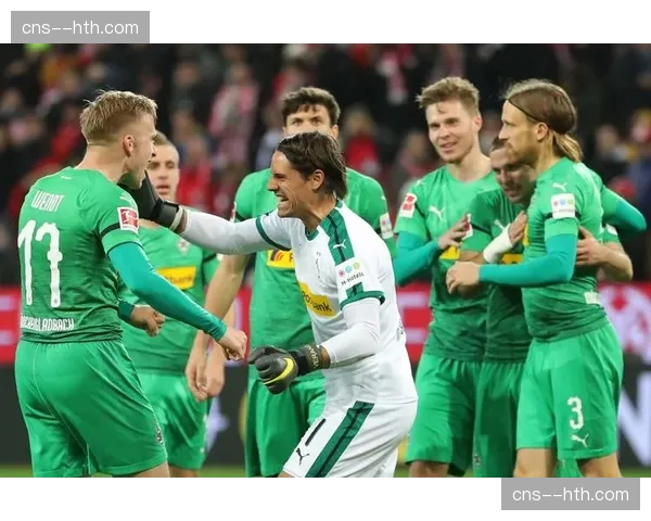 门兴格拉德巴赫伤兵满营，防线面临严峻考验